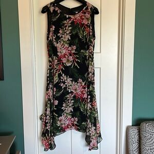 EUC Tommy Hilfiger dress. Womens size 16. Black and floral pattern, fully lined